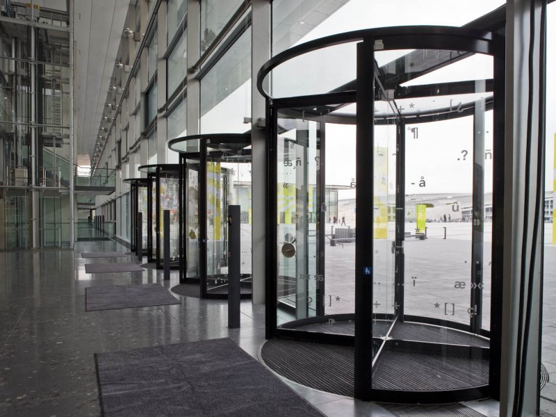 What are Revolving Doors?